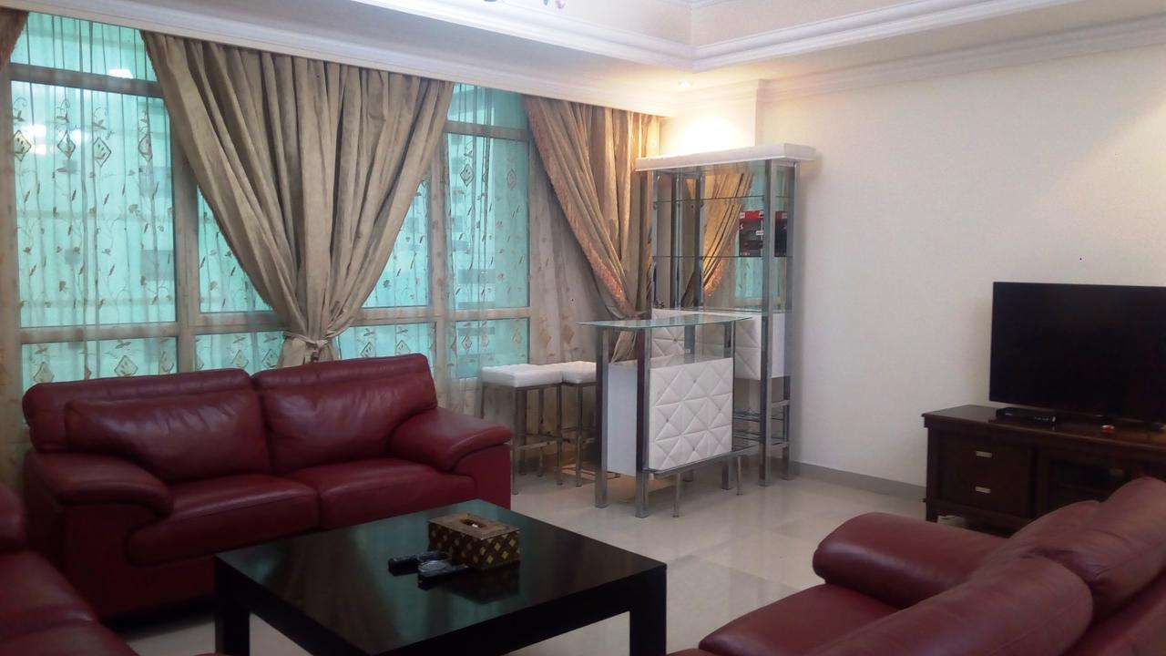Zubara Plaza II Apartment Manama Exterior photo